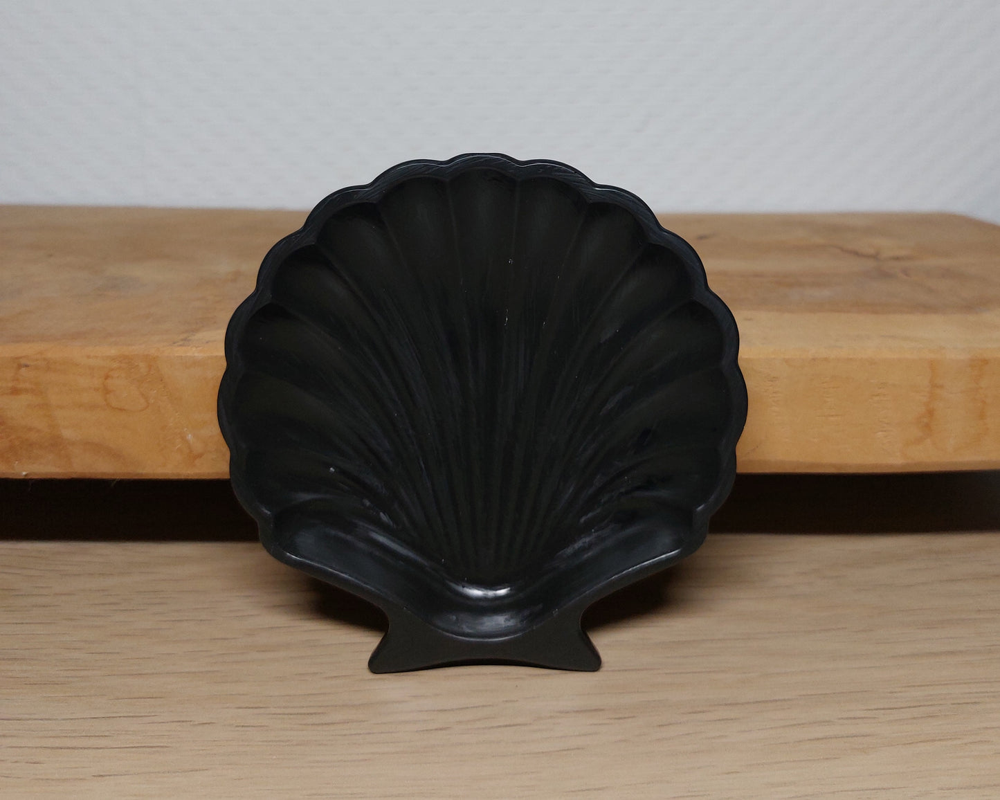 Schelpschaaltje - Zwart Acrylwereld.nl