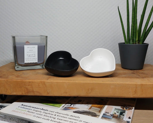 Hartenschaaltjesset - Zwart/Wit Acrylwereld.nl