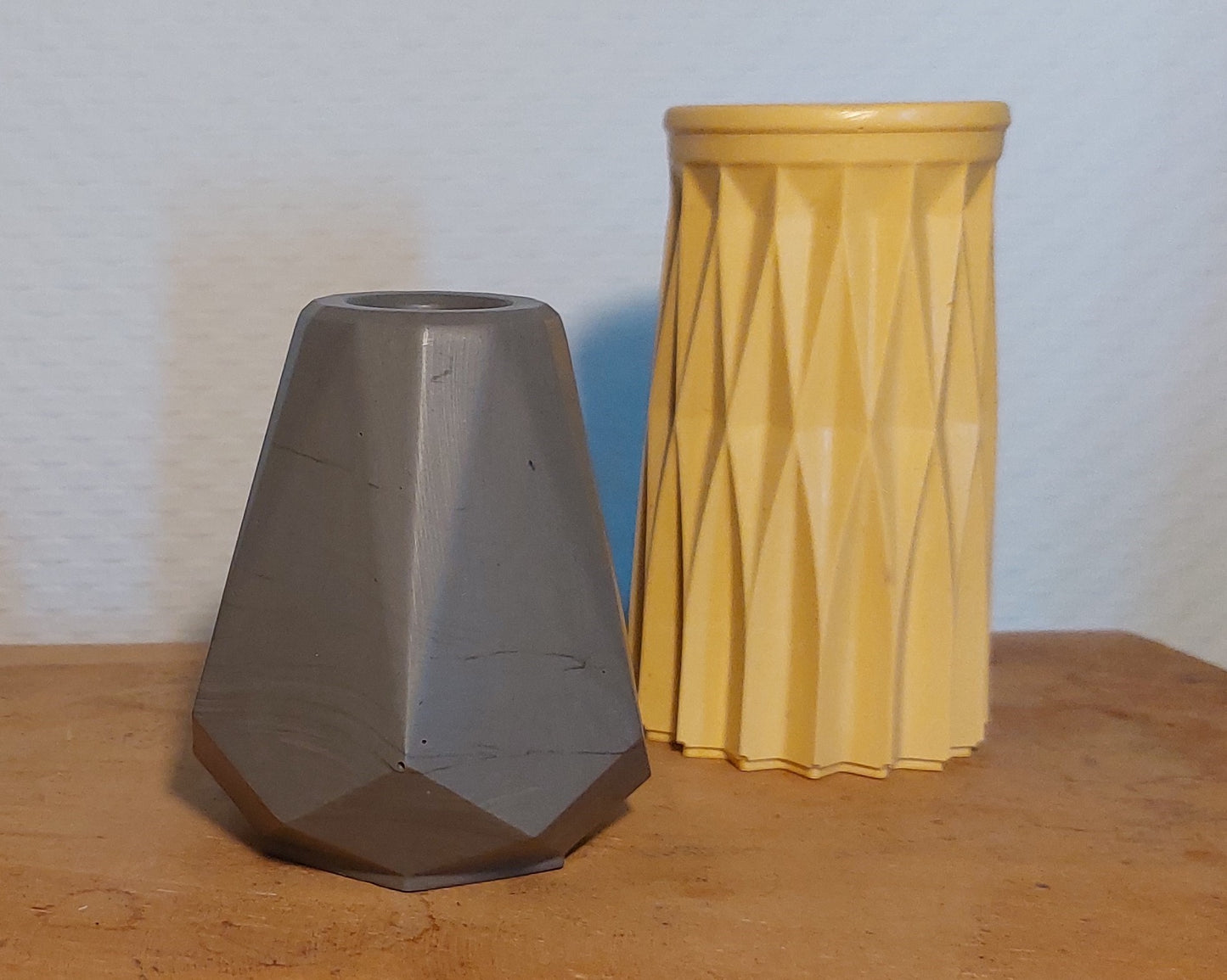 Bloemenvaasjes - Set van 2 - Zwart/Oker Effen (Geo&Cylinder)